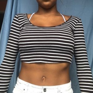Urban Outfitters Long Sleeve Crop Top